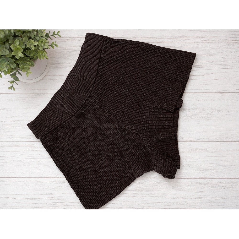 The Drop Knit Shorts Women Medium Brown Ribbed High Waist Casual